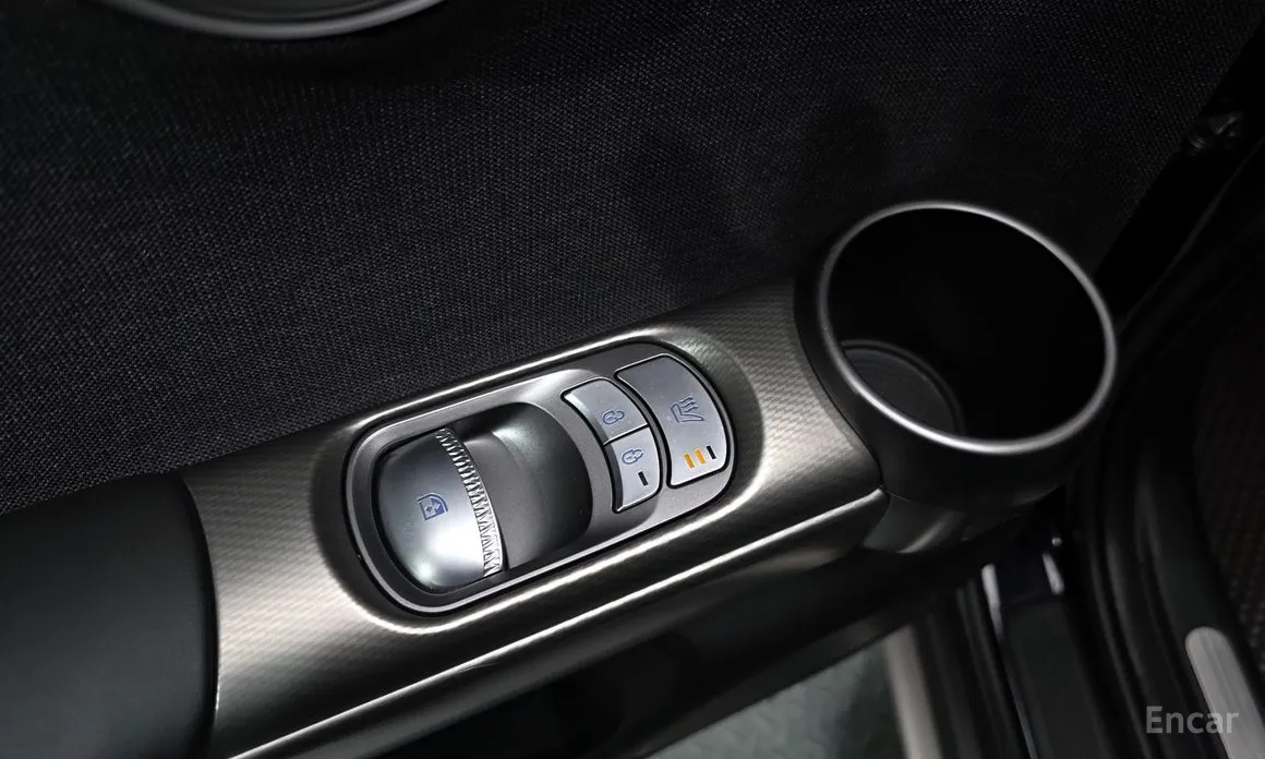 Фото 18 - Genesis GV60