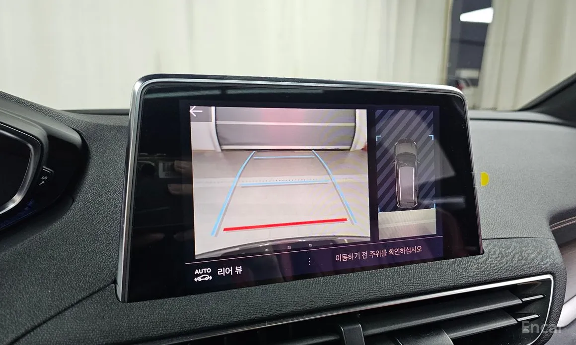 Фото 16 - Peugeot 5008