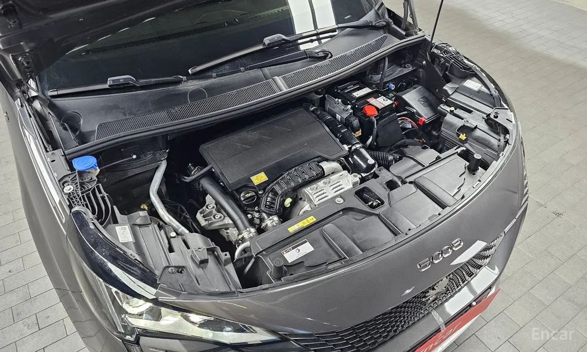 Фото 6 - Peugeot 5008