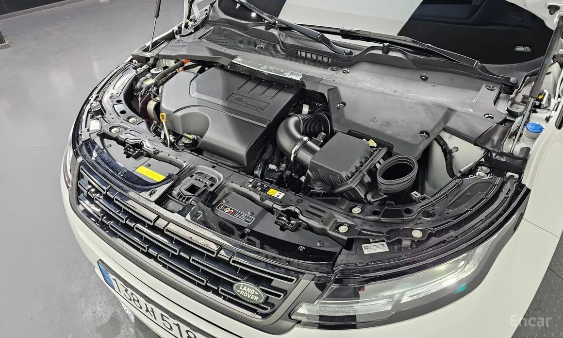 Фото 10 - Land Rover Range Rover Evoque