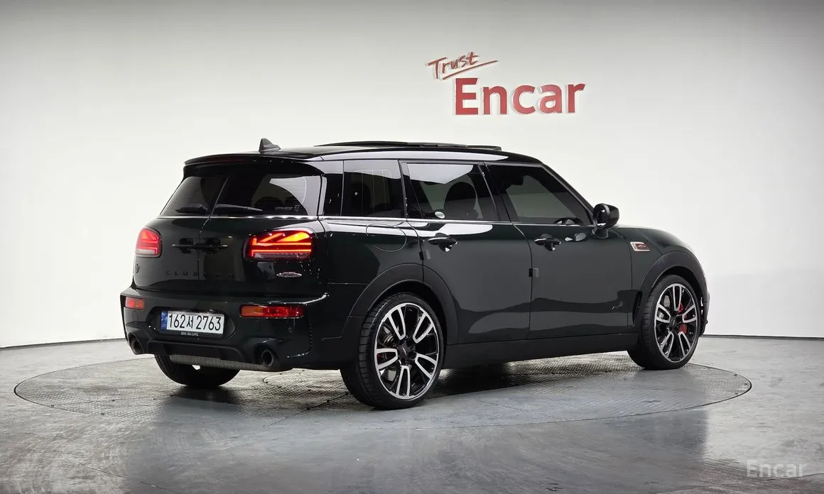 Фото 2 - Mini Clubman