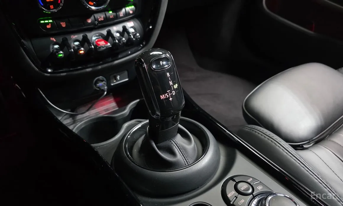 Фото 9 - Mini Clubman