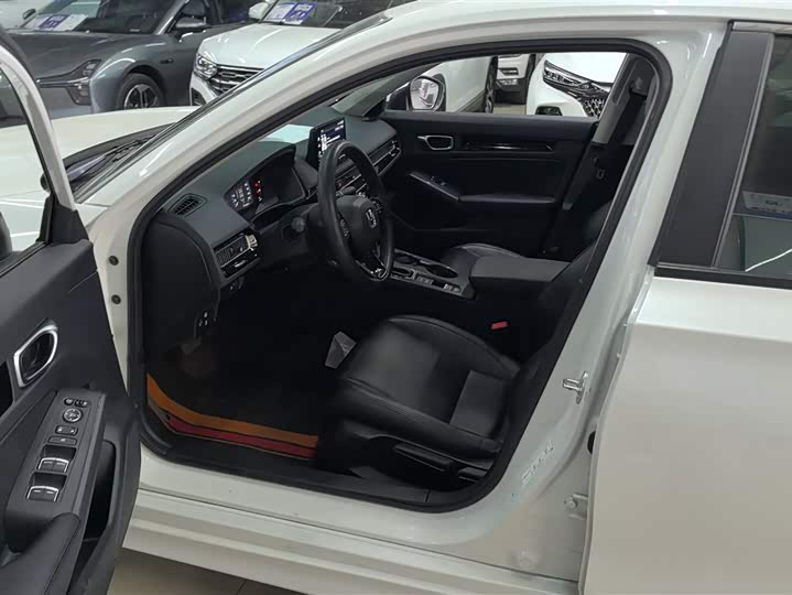 Фото 9 - Honda Civic