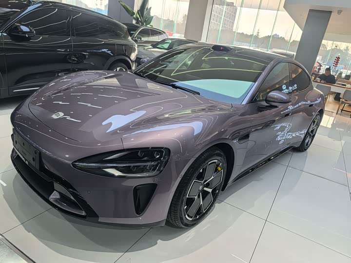 Фото 1 - Xiaomi SU7