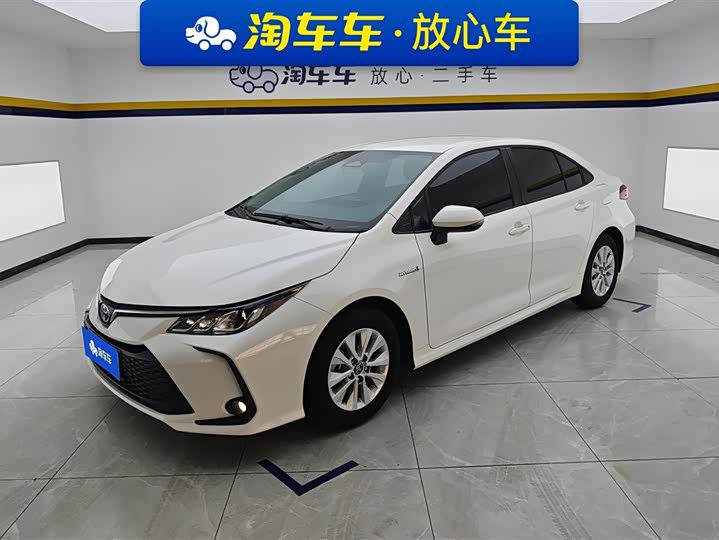 Фото 1 - Toyota Corolla