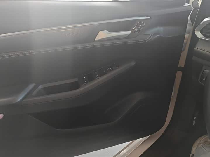 Фото 7 - Ford Escort