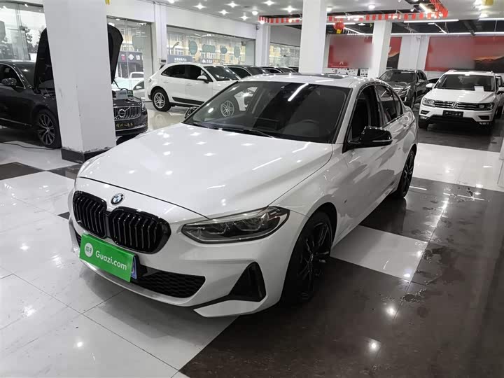 Фото 1 - BMW 1 Series