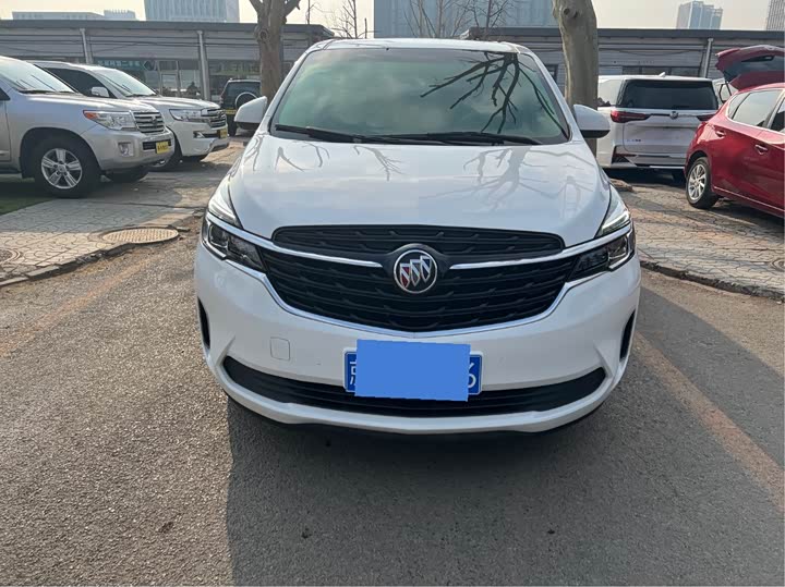 Фото 2 - Buick GL8 ES