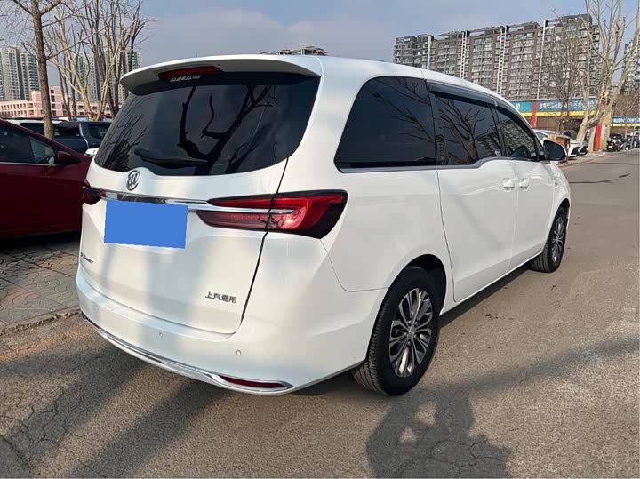 Фото 7 - Buick GL8 ES