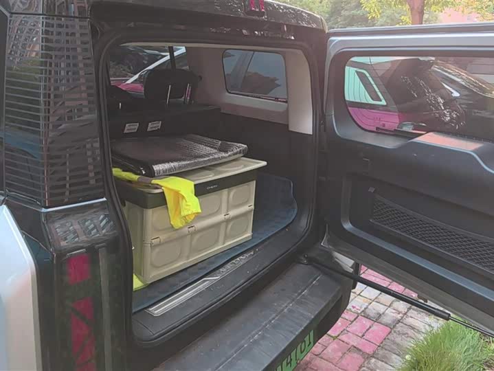 Фото 4 - Chery iCar 03