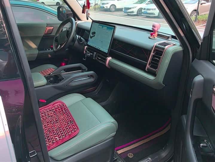 Фото 8 - Chery iCar 03