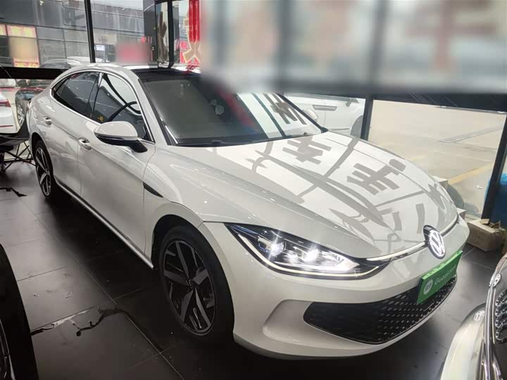 Фото 4 - Volkswagen Lamando L