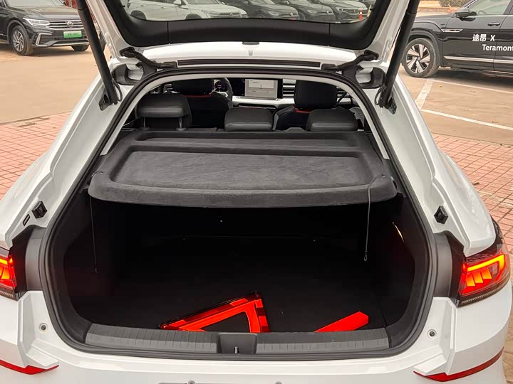 Фото 6 - Volkswagen Lamando L