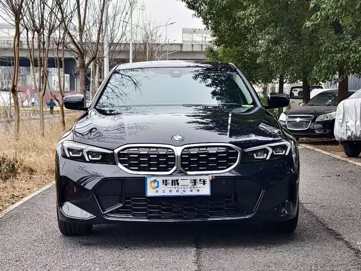 Фото 1 - BMW 3 Series