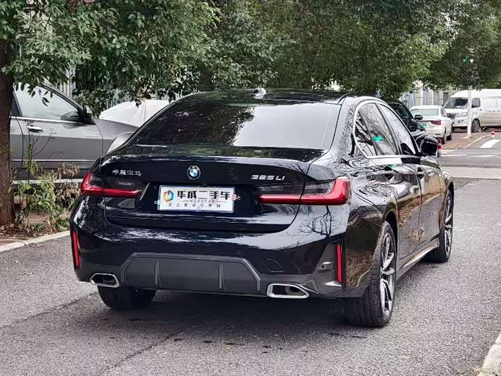 Фото 4 - BMW 3 Series