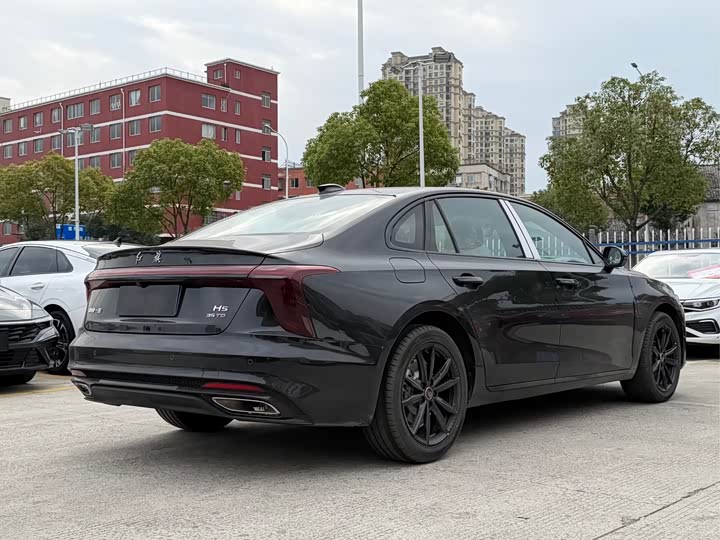 Фото 6 - Hongqi H5