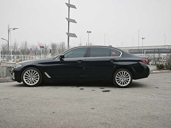 Фото 4 - BMW 5 Series