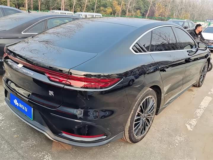 Фото 3 - BYD Han