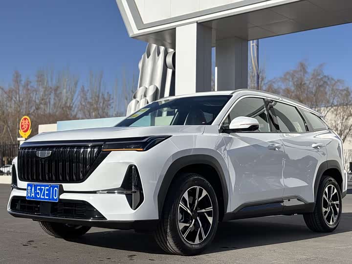 Фото 1 - Geely Atlas L