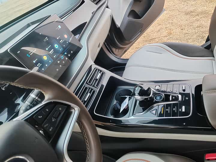 Фото 8 - BYD Qin Plus