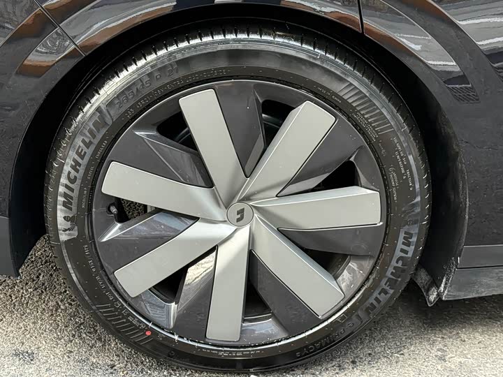 Фото 5 - LiXiang i6