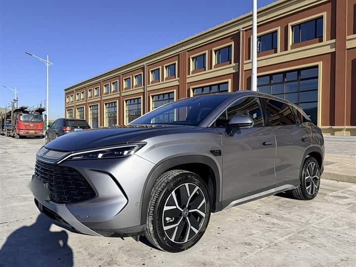 Фото 1 - BYD Song L DM-i Hybrid