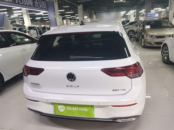 Фото 6 - Volkswagen Golf