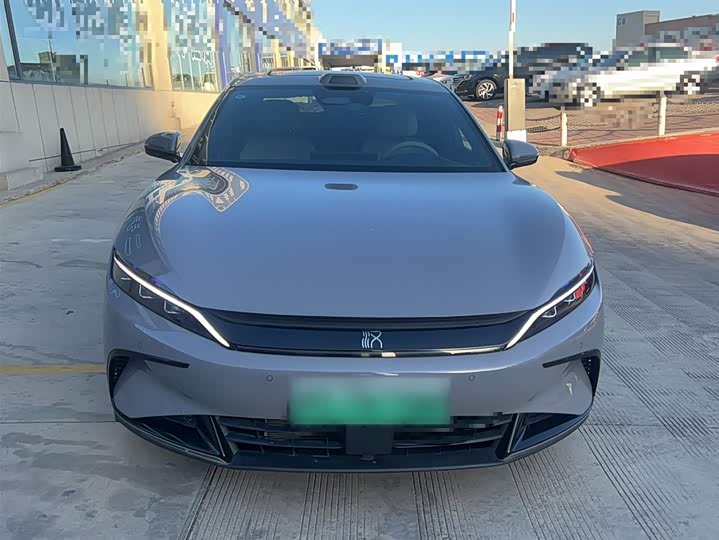 Фото 5 - BYD Han