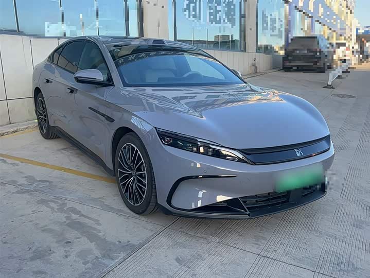 Фото 6 - BYD Han