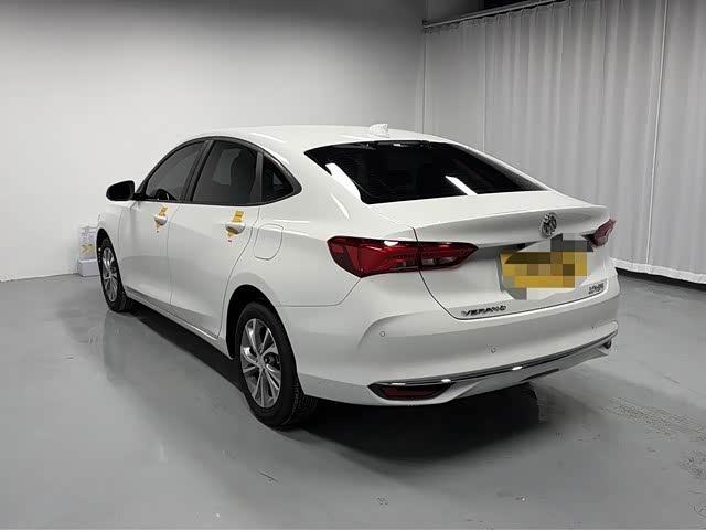 Фото 4 - Buick Verano