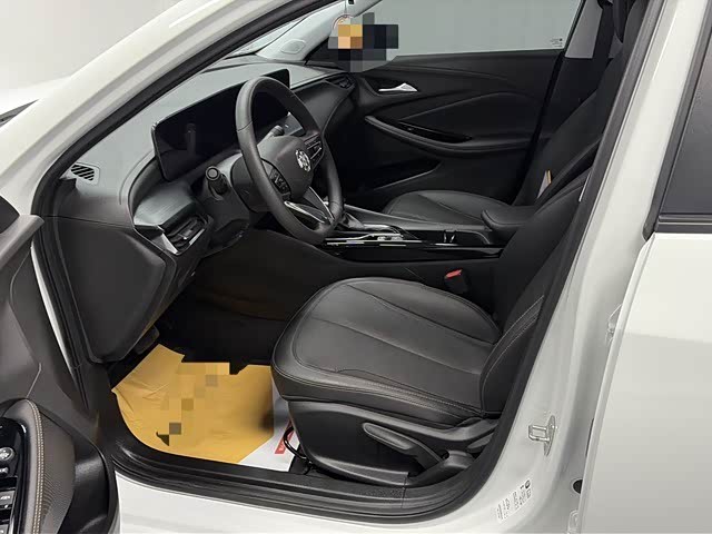 Фото 8 - Buick Verano