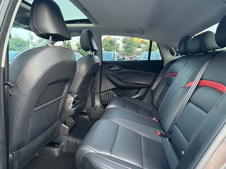 Фото 8 - MG Motor 5