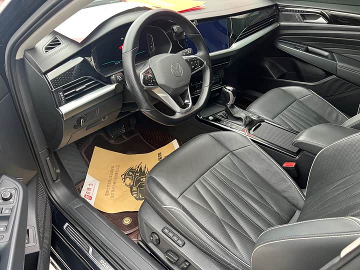 Фото 4 - Volkswagen Passat