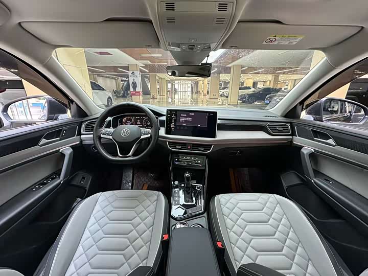 Фото 5 - Volkswagen Tayron