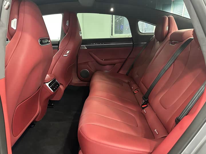 Фото 6 - Luxeed S7