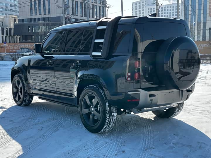 Фото 6 - Land Rover Defender