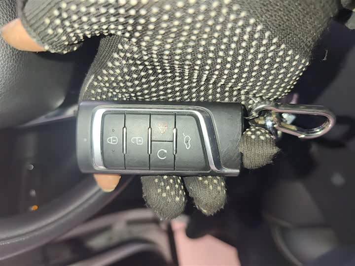 Фото 9 - GAC Trumpchi M6