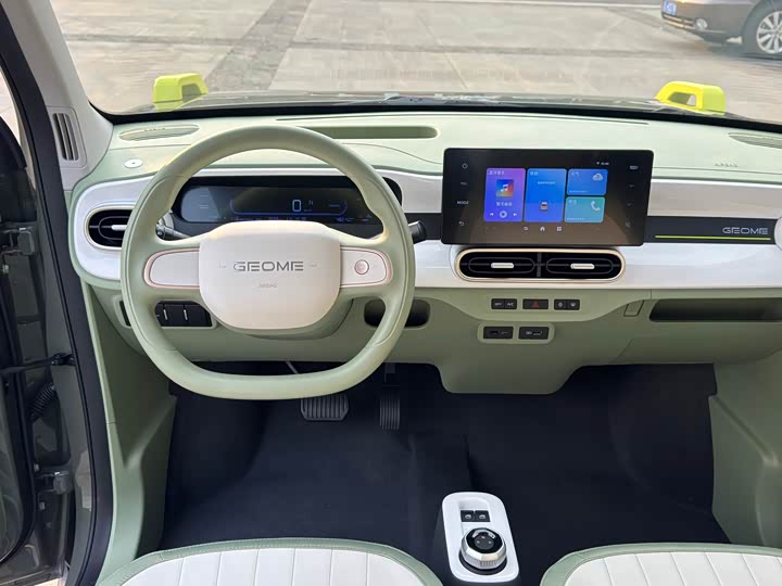 Фото 4 - Geely Galaxy Panda Mini