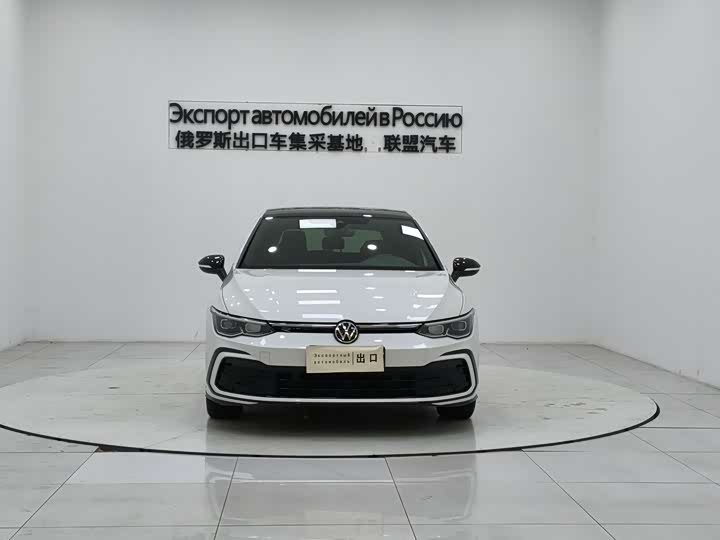 Фото 2 - Volkswagen Golf