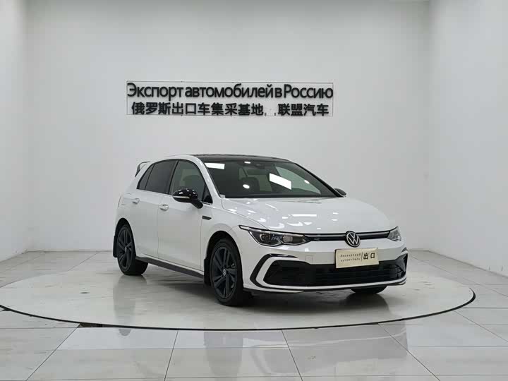 Фото 3 - Volkswagen Golf