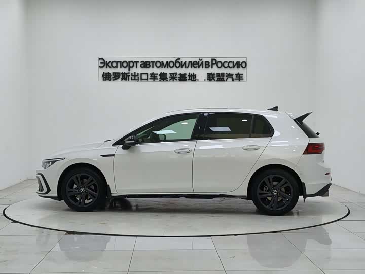 Фото 6 - Volkswagen Golf