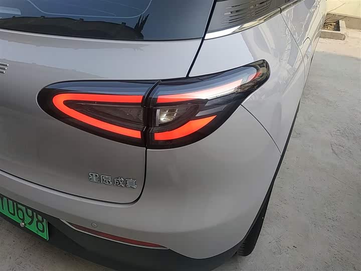 Фото 8 - Geely Galaxy Geome