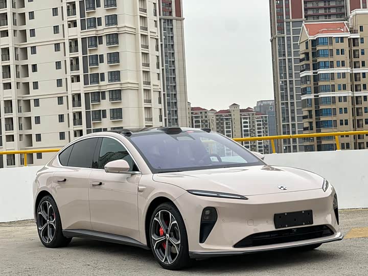 Фото 3 - Nio ET5