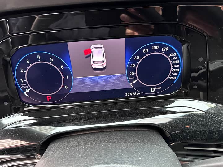 Фото 4 - Volkswagen Golf