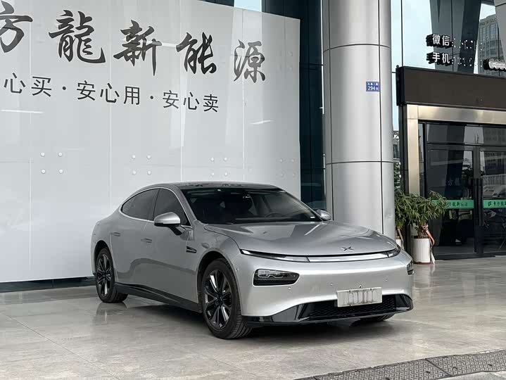 Фото 3 - XPeng P7