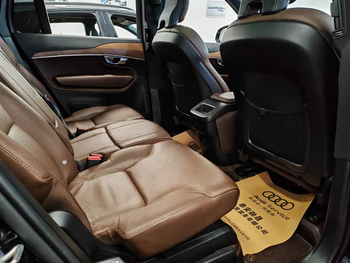 Фото 5 - Volvo XC90