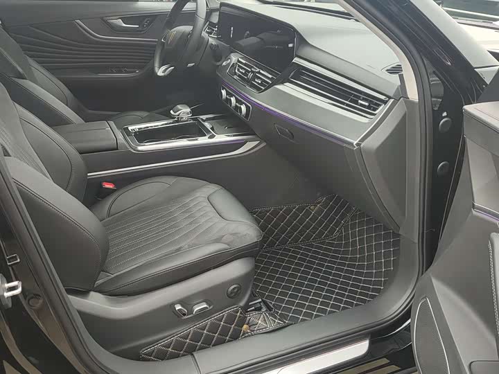 Фото 4 - Hongqi HS5