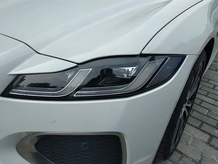 Фото 5 - Jaguar XF L