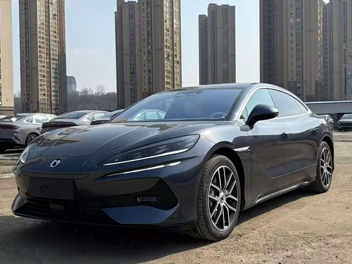 Фото 1 - Denza Z9