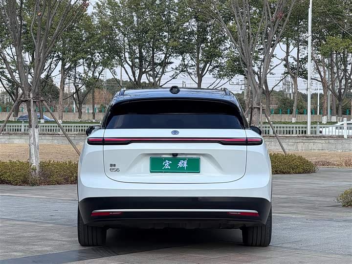 Фото 4 - Nio ES6